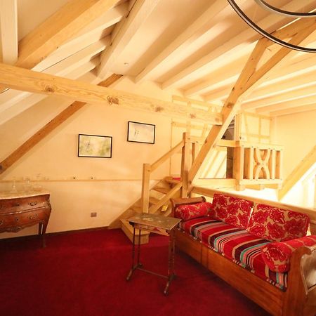 Bed and Breakfast LA TOUR des fées Mittelbergheim Esterno foto