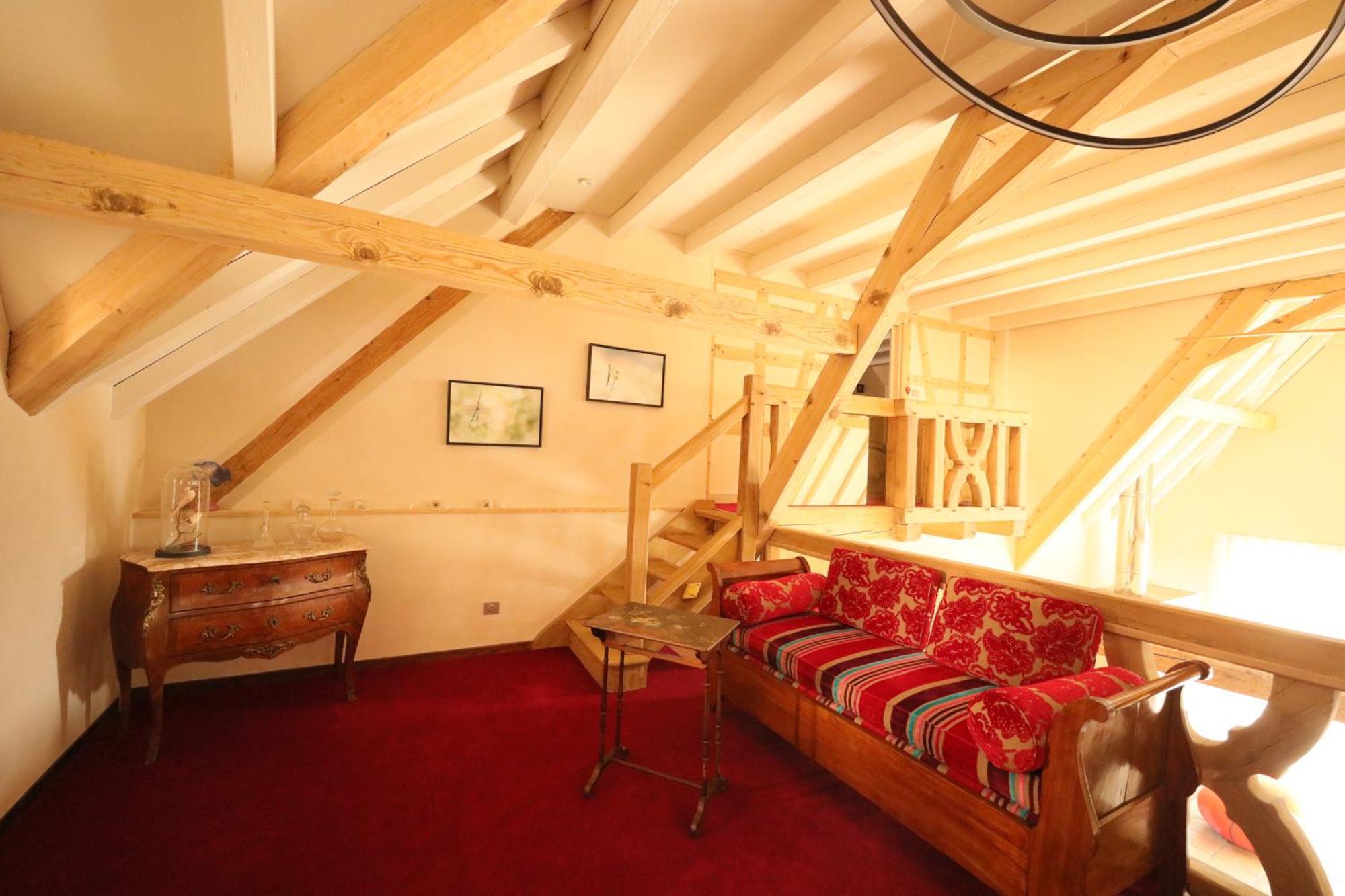 Bed and Breakfast LA TOUR des fées Mittelbergheim Esterno foto